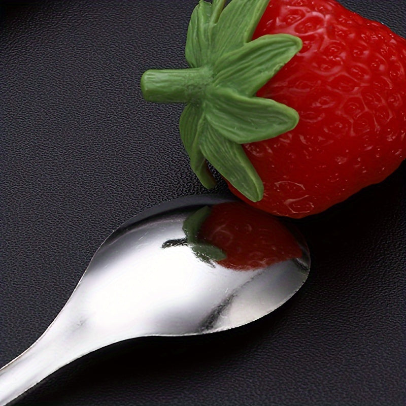 4 Pieces Stainless Steel Spoons with Heart-Shaped Handles: Perfect for Coffee, Tea, Soup, and More