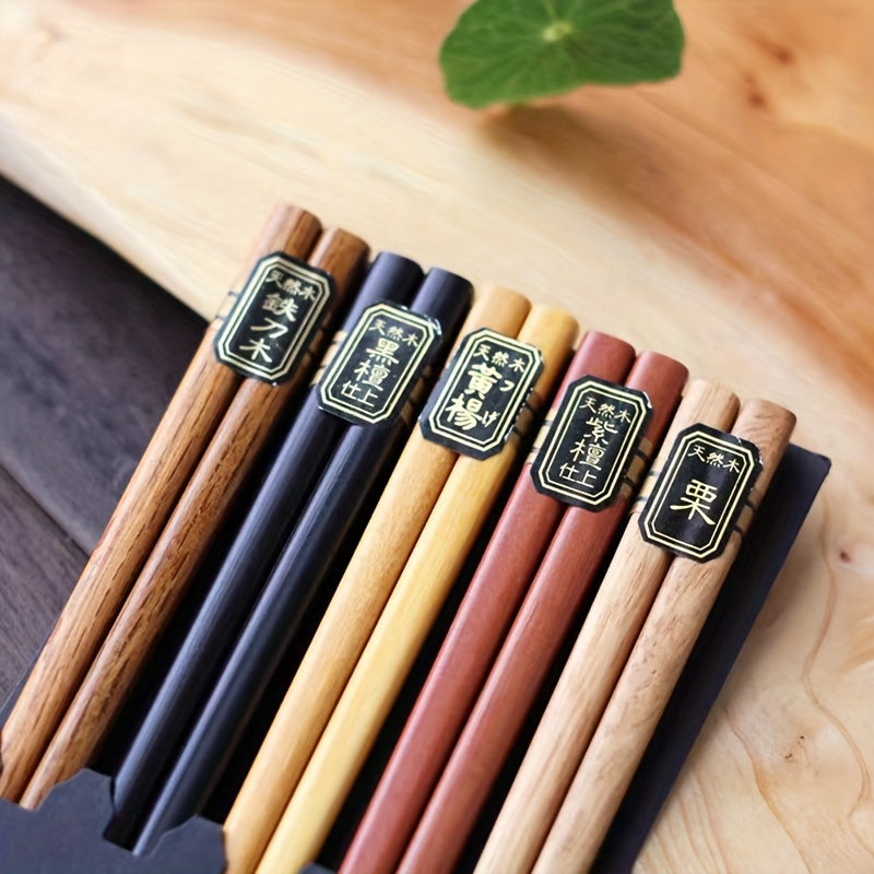 Five pairs of wooden chopsticks, spaghetti, kitchen cooking, solid wood chopsticks, five types of wooden chopsticks, square chopsticks, kitchen utensils